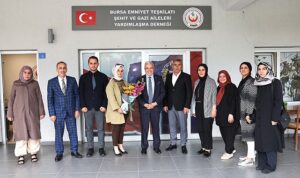 baskan-ozdemir-sehit-yakinlarini-ve-gazileri-ziyaret-etti-SjHxkxLM.jpg