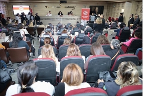 baskan-pehlivan-kadin-medeniyetin-temelidir.jpg