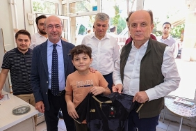 baskan-pekyatirmaci-ve-milletvekili-baykandan-esnaf-ziyareti.jpg