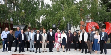 Başkan Şadi Özdemir Zavidovići’nin Şehir Günü törenlerine katıldı