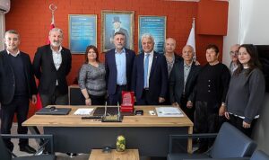 baskan-sandal-birlikte-calistik-birlikte-basardik-CMvMimlD.jpg