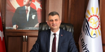 baskan-sezer-2025-yili-hayirlara-vesile-olsun.jpg