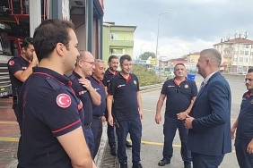 baskan-sezer-kahraman-itfaiyecilerin-haftasini-kutladi.jpg