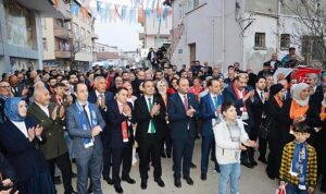 baskan-sogut-korfezde-rekor-oyla-secimi-kazanacagiz-P8G28Lrd.jpg