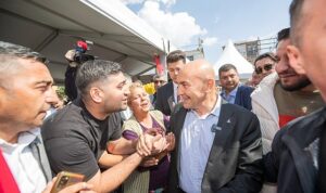 baskan-soyer-ornekkoyde-temel-atma-toreninde-konustu-mesaimin-son-saatine-kadar-calismaya-devam-edecegim-1FbI2B4i.jpg