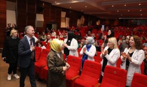 baskan-taban-inesmek-kursiyerleriyle-bulustu-bPWh8G9A.jpg