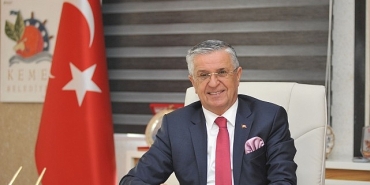 baskan-topaloglu-rusya-tur-operatorleri-derneginin-sorularini-cevapladi.jpg
