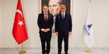 baskan-tugay-ab-delegasyonuna-izmirin-iklim-notr-calismalarini-anlatti.jpg
