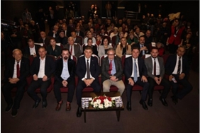 baskan-tugay-zonguldakta-duzenlenen-saglik-zirvesine-katildi.jpg