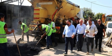 baskan-turan-onarim-calismalarini-sahada-inceledi.jpg