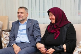 Başkan Vekili Akın’dan yaşlılara büyük vefa