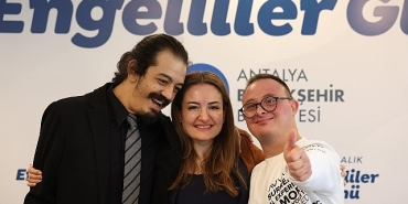 baskan-vekili-ozdemir-engellilere-hizmet-veren-stk-temsilcileri-ile-bulustu.jpg