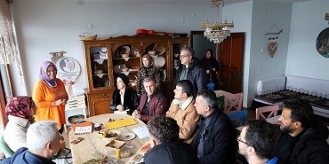 bati-trakyadan-kocaeliye-aricilik-deneyimi-ziyareti.jpg