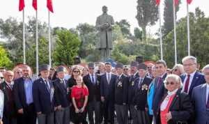 bayraklida-minik-baskanlar-icraatlarini-acikladi-HKm2IAMP.jpg