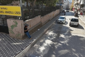 bayraklida-yol-yenileme-calismalari-hiz-kesmiyor.jpg