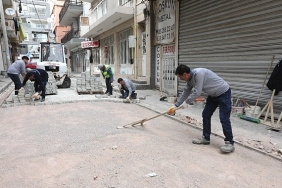 bayraklida-yol-yenileme-ve-ust-gecit-calismalari-suruyor.jpg