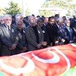 belediye-baskani-rasim-ari-sahir-solmazin-cenaze-torenine-katildi.jpg