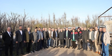 belediye-baskani-tahir-buyukakindan-cagri-var-topraktan-kopmayin.jpg