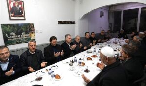 bereket-sofrasi-gocmen-camiinde-kuruldu-KGuGZ4zz.jpg