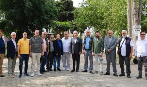 bergama-belediye-baskani-prof-dr-tanju-celik-bolge-gazetecileriyle-gerceklestirdigi-aylik-toplantida-bergama-belediyesinin-3l1JHi64.jpg