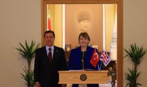 birlesik-krallik-ankara-buyukelcisi-jill-morris-mugla-buyuksehir-belediye-baskani-ahmet-arasi-ziyaret-etti-BvEDmx82.jpg