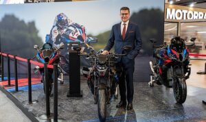 bmw-motorrad-motobike-istanbul-2024te-24-farkli-modelle-govde-gosterisi-yapiyor-tkNUPSR2.jpg