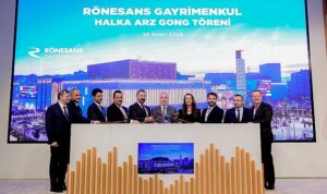 borsa-istanbulda-gong-ronesans-gayrimenkul-yatirim-icin-caldi-9Iage1Xp.jpg