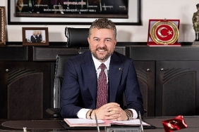 buca-belediyesi-tarihi-mac-icin-dev-ekran-kuruyor.jpg