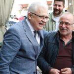 burhaniye-belediye-baskani-ali-kemal-deveciler-burhaniye-degisiyor-ve-gelisiyor-ygVGE8E8.jpg