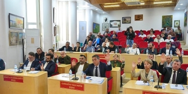 burhaniye-belediyesinin-2026-butcesi-2-milyar-400-milyon-tl-oldu.jpg