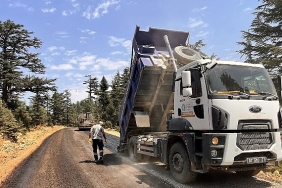 buyuksehir-belediyesinden-toroslara-asfalt.jpg