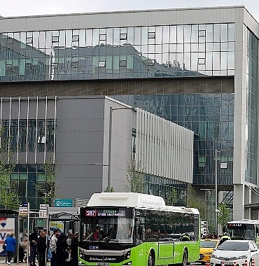 buyuksehir-sehir-hastanesi-icin-ulasim-agini-genisletti-14-yeni-direkt-hat-ile-dogrudan-ulasim.jpg
