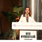 buyuksehirden-bitki-biyocesitliliginin-korunmasi-paneli.jpg