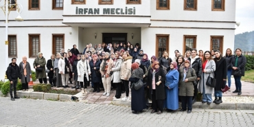 buyuksehirden-demircili-kadinlara-kultur-turu.jpg