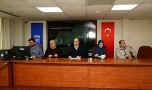 buyuksehirden-sanayi-mahallesine-futbol-sahasi-CC485AiN.jpg