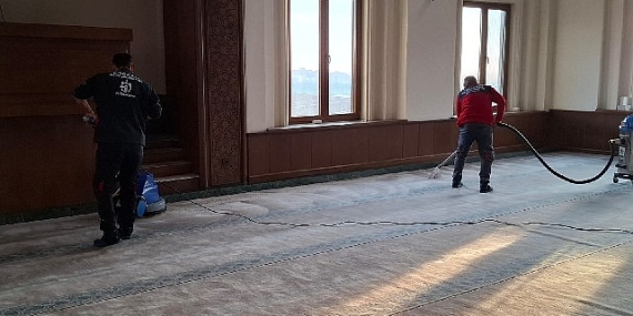 buyuksehirden-sekerpinardaki-camiye-detayli-temizlik.jpg