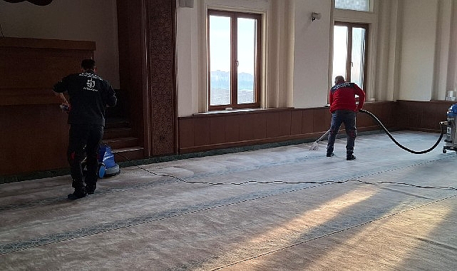 buyuksehirden-sekerpinardaki-camiye-detayli-temizlik.jpg