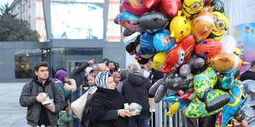 buyuksehirin-iftar-sofrasi-gonulleri-bulusturuyor.jpg