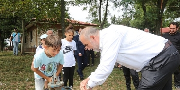 canik-belediyesinden-farkindalik-fidanlar-toprakla-bulustu.jpg