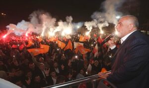 canikte-ibrahim-sandikci-coskusu-aq66sQ6K.jpg