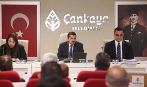 cankaya-belediye-meclisi-baskan-huseyin-can-guner-baskanliginda-tam-katilimla-toplandi-n7ayWOqr.jpg