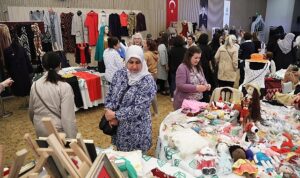 cankaya-belediyesi-cankaya-evleri-yil-boyunca-egitim-alan-kursiyerlerinin-urettigi-calismalari-baskentlilerle-bulusturdu-9f9lwEYE.jpg