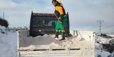 cankaya-belediyesinden-karla-mucadele-mesaisi.jpg