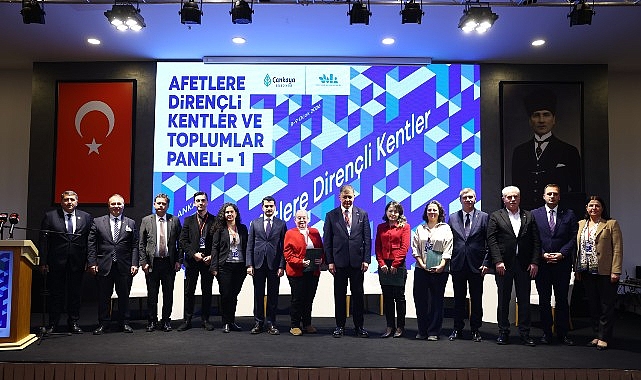 cankayada-afetlere-direncli-kentler-ve-toplumlar-paneli.jpg