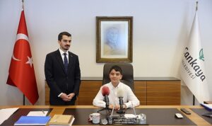 cankayanin-koltugu-ata-dasa-emanet-epVip2fg.jpg