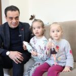 cetinkaya-gonullere-dokunuyor-qgeEY9M7.jpg
