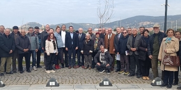 chpli-yanki-bagcioglu-focada-emekli-askerlerle-bulustu.jpg