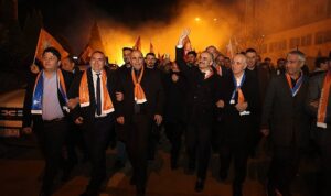 ciftciden-miting-gibi-acik-hava-toplantisi-r8CvVQrq.jpg