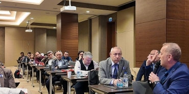 cinli-ureticiler-ile-turk-is-insanlari-istanbulda-bir-araya-geldi.jpg