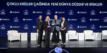 coklu-krizler-caginda-yeni-dunya-duzeni-ve-riskler-panelinde-yeni-donem-dinamikleri-tartisildi.jpg